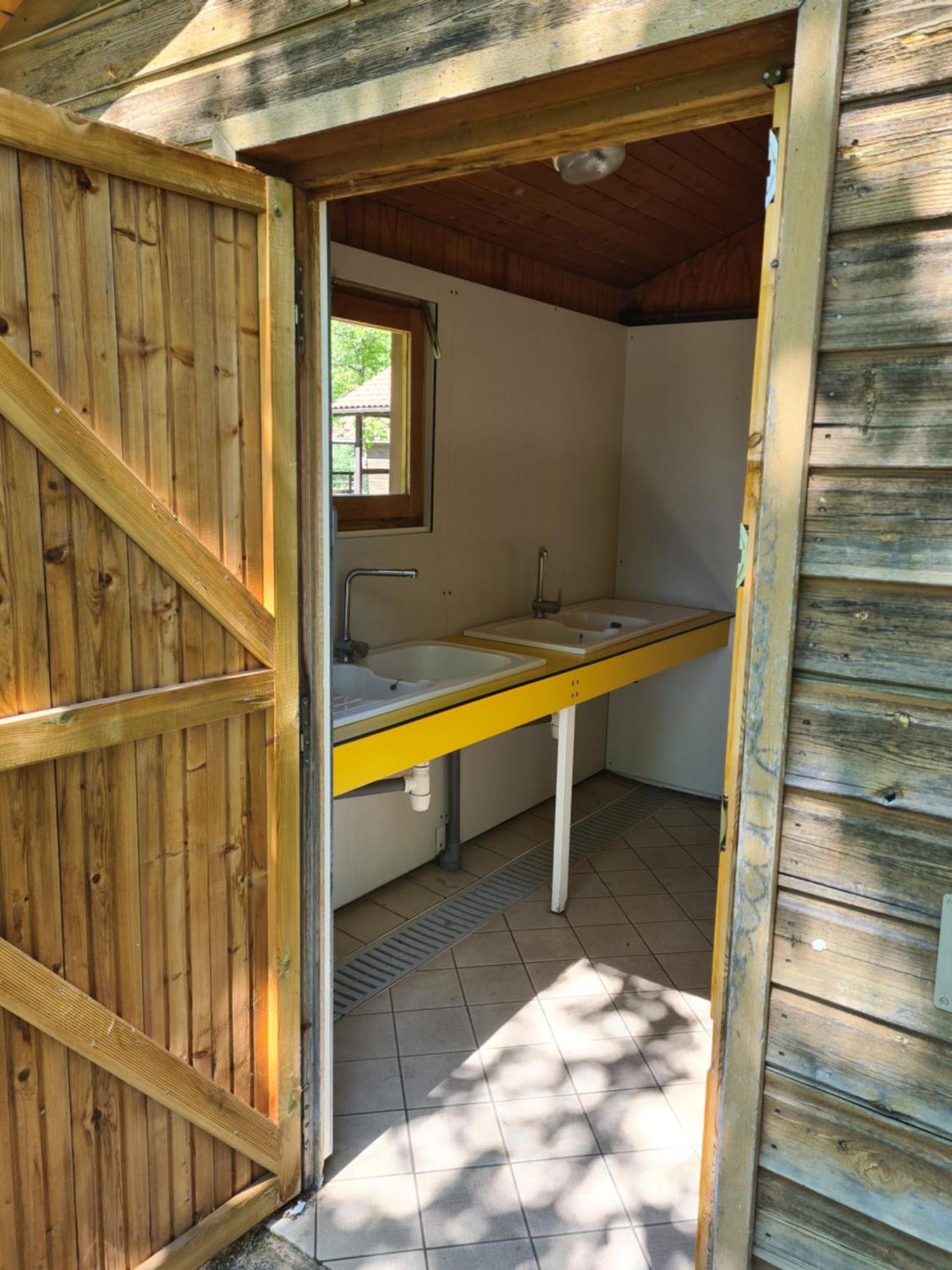 Les Chalets Guinguette Capdenac-Gare Kültér fotó